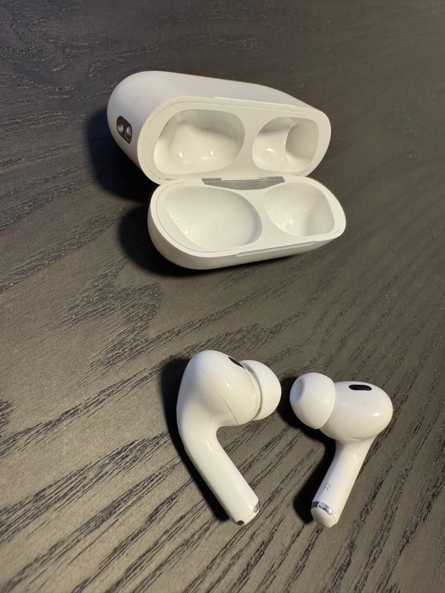 AirPods Pro 2 A3047 純正 中古品|Yahoo!フリマ(旧PayPayフリマ) AirPods Pro 2 A3047 純正 中古品|Yahoo!フリマ(旧PayPayフリマ)