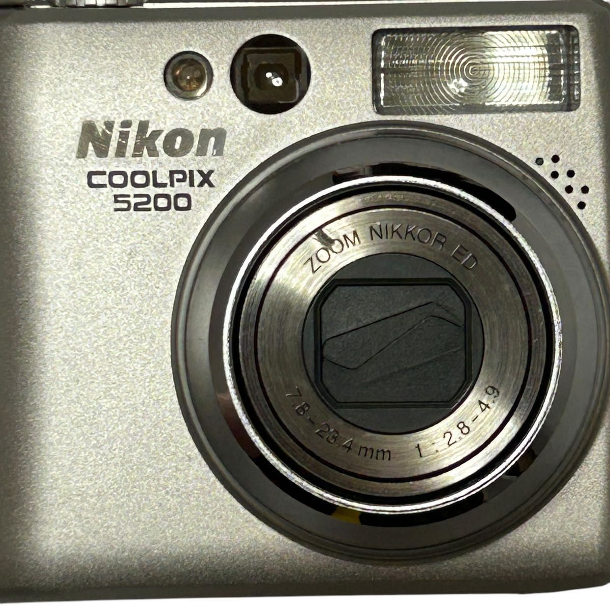 動作良好】Nikon COOLPIX E5200 コンパクトデジタルカメラ 動作良好】Nikon COOLPIX E5200 コンパクトデジタルカメラ