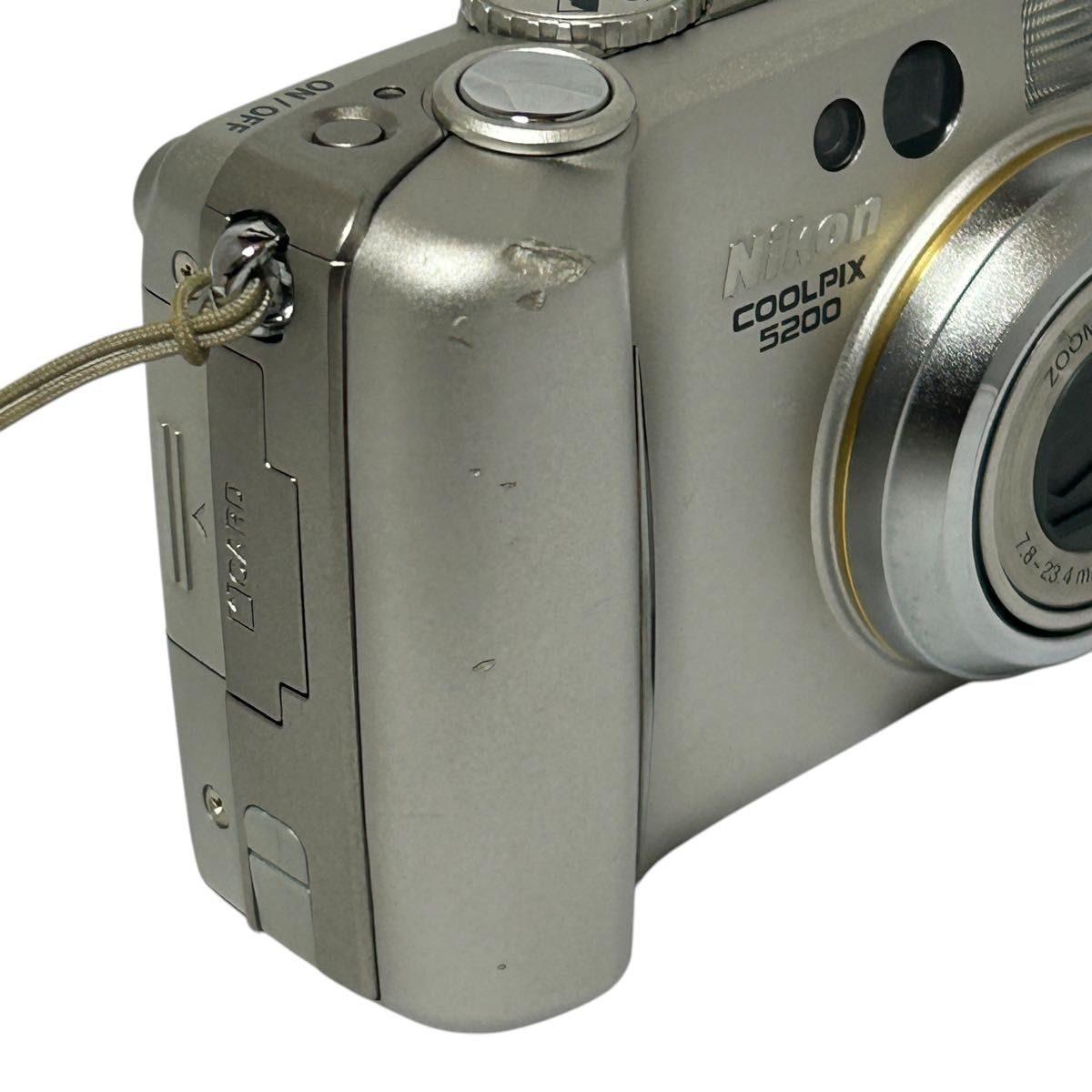 動作良好】Nikon COOLPIX E5200 コンパクトデジタルカメラ 動作良好】Nikon COOLPIX E5200 コンパクトデジタルカメラ