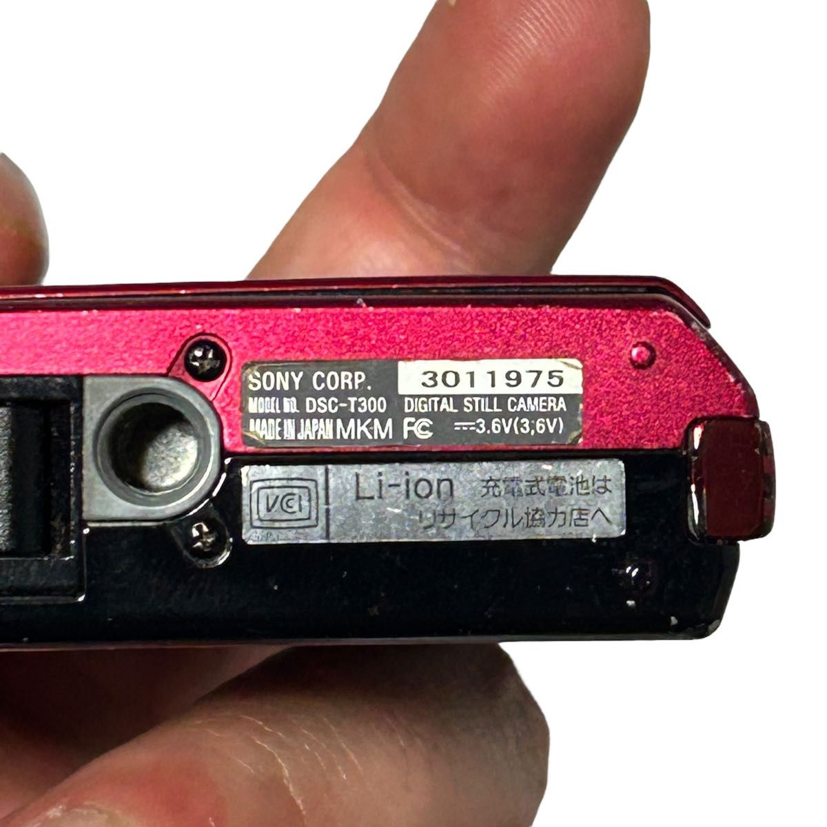 動作品・備品箱付き】Sony Cyber-shot DSC-T300 RED コンデジ 動作品・備品箱付き】Sony Cyber-shot DSC-T300 RED コンデジ