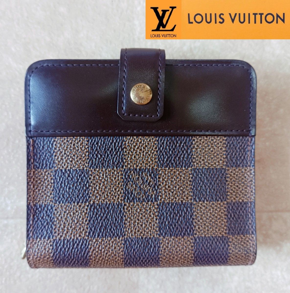 LOUIS VUITTON ルイヴィトン N61668 ダミエ エベヌ コンパクト LOUIS VUITTON ルイヴィトン N61668 ダミエ エベヌ コンパクト