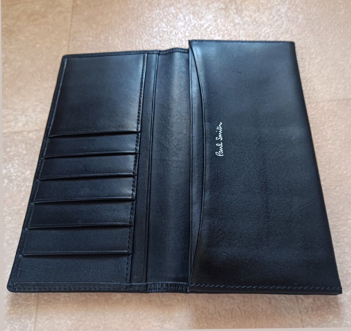 ポールスミス Paul Smith 長財布(内側は未使用級) カラー 黒+ ポールスミス Paul Smith 長財布(内側は未使用級) カラー 黒+