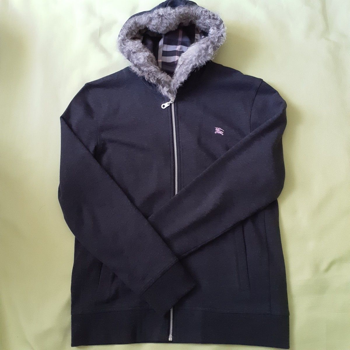 BURBERRYジップアップパーカー サイズ2|Yahoo!フリマ(旧 BURBERRYジップアップパーカー サイズ2|Yahoo!フリマ(旧