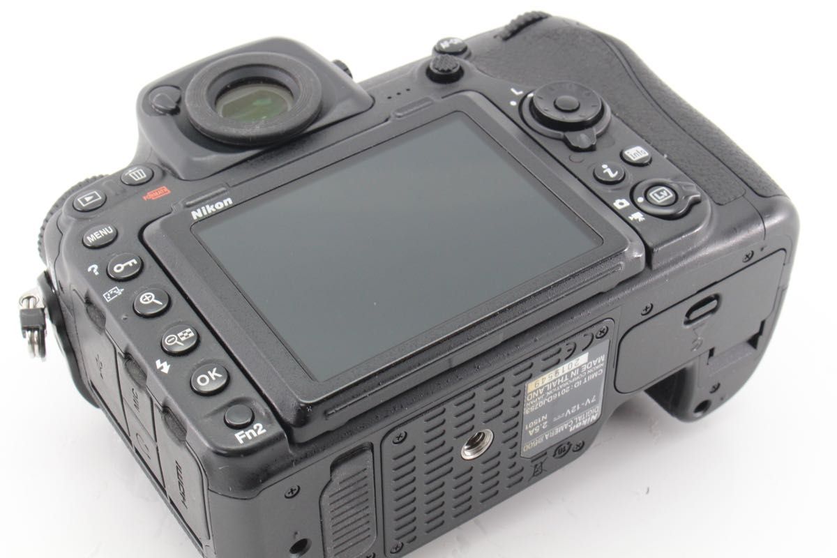 美品&豪華セット Nikon ニコン D500 トリプルレンズセット SD 美品&豪華セット Nikon ニコン D500 トリプルレンズセット SD