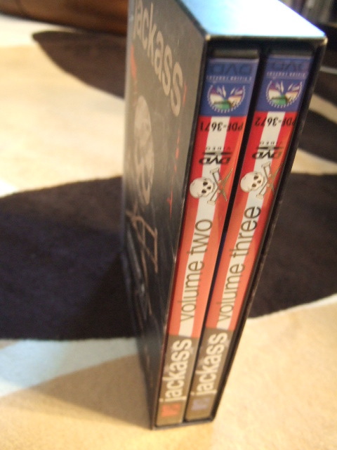 DVD 2枚組 送料込み　jackass ジャッカス Vol.2 & 3 スパイク・ジョーンズ　ジョニー・ノックスヴィル バム・マージェラ スティーヴォー