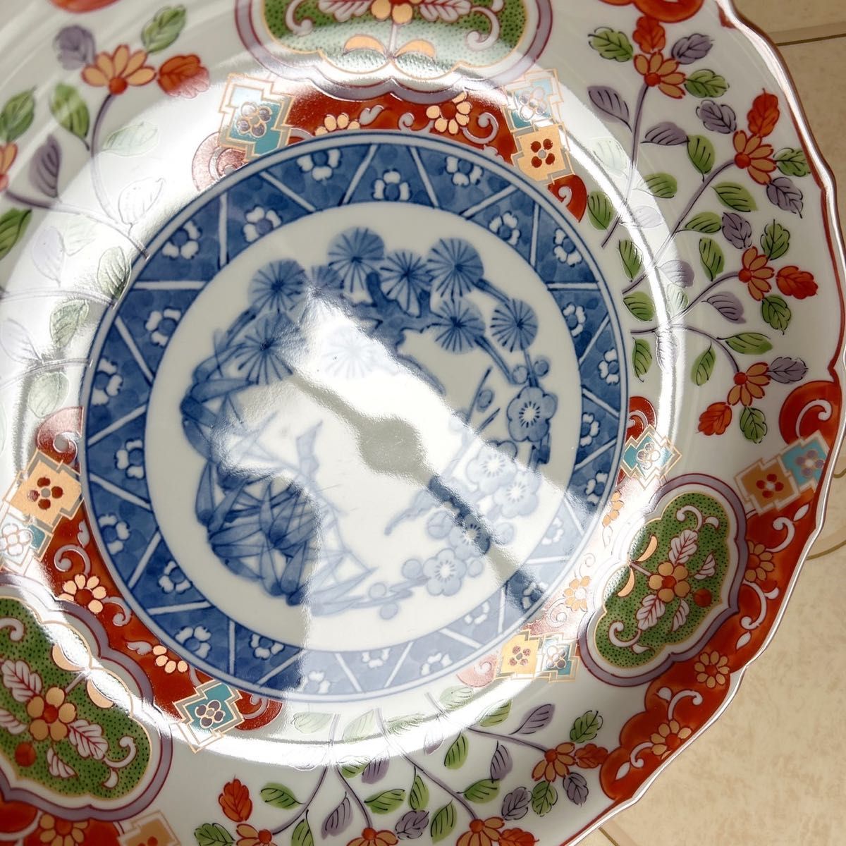 有田焼 飛鳥窯 古伊万里 大皿 盛皿 飾皿 豪華絢爛 赤絵 松竹梅 有田焼 飛鳥窯 古伊万里 大皿 盛皿 飾皿 豪華絢爛 赤絵 松竹梅