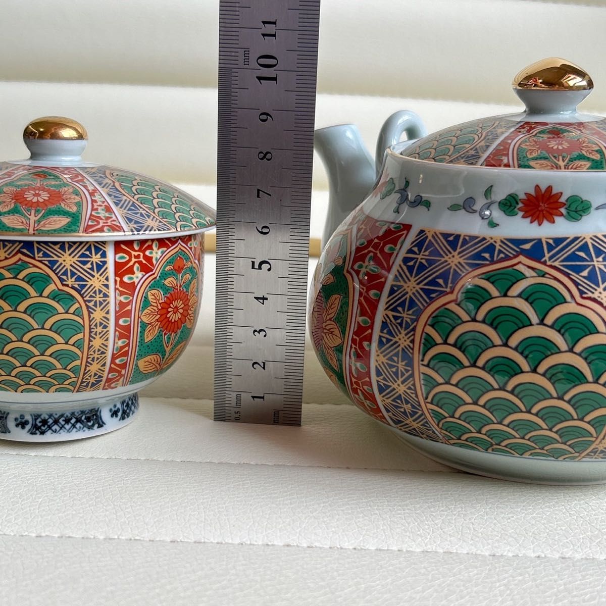 有田焼 金彩古伊万里 茶器セット 蓋付き湯呑み揃 急須 色絵 汲出 有田焼 金彩古伊万里 茶器セット 蓋付き湯呑み揃 急須 色絵 汲出