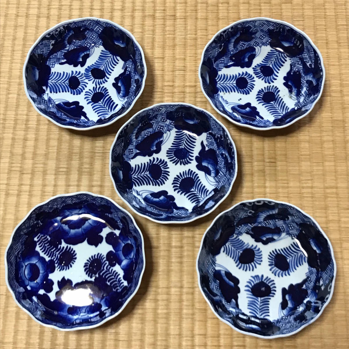 朝霧★江戸末期!古伊万里 染付 ベロ藍 鉢/なます皿5客/食器!花蝶図!直径 約15.5㎝!★管理番号6
