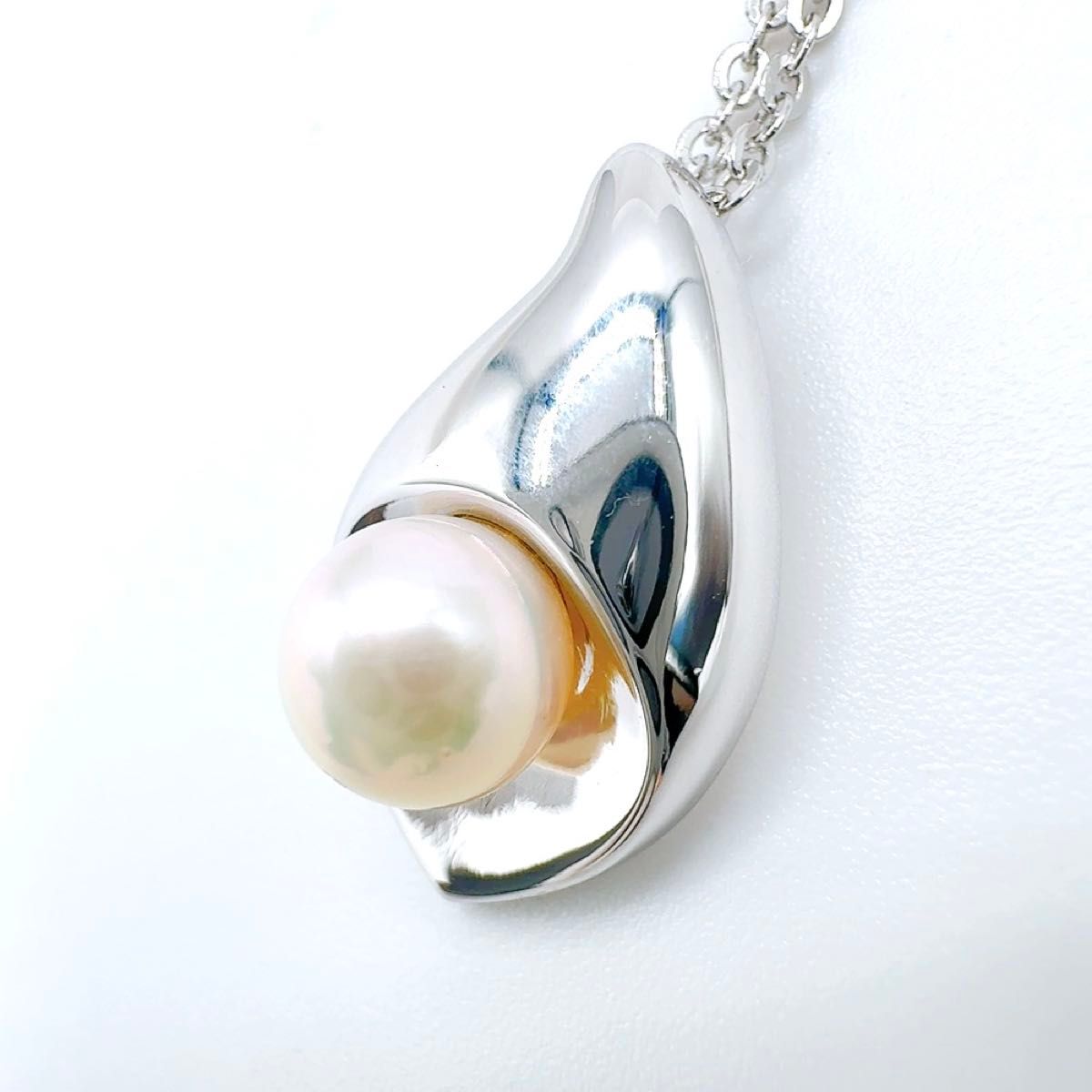 高品質】TASAKI タサキ ネックレス ペンダント パール 真珠 花 高品質】TASAKI タサキ ネックレス ペンダント パール 真珠 花