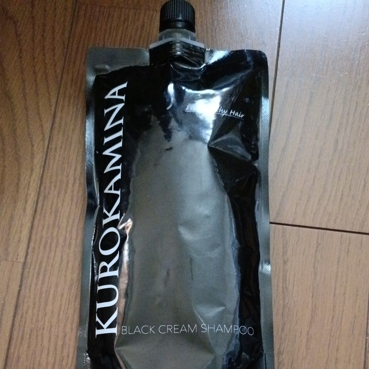 KUROKAMINA クロカミナ ヘアカラークリームシャンプー 300g KUROKAMINA クロカミナ ヘアカラークリームシャンプー 300g