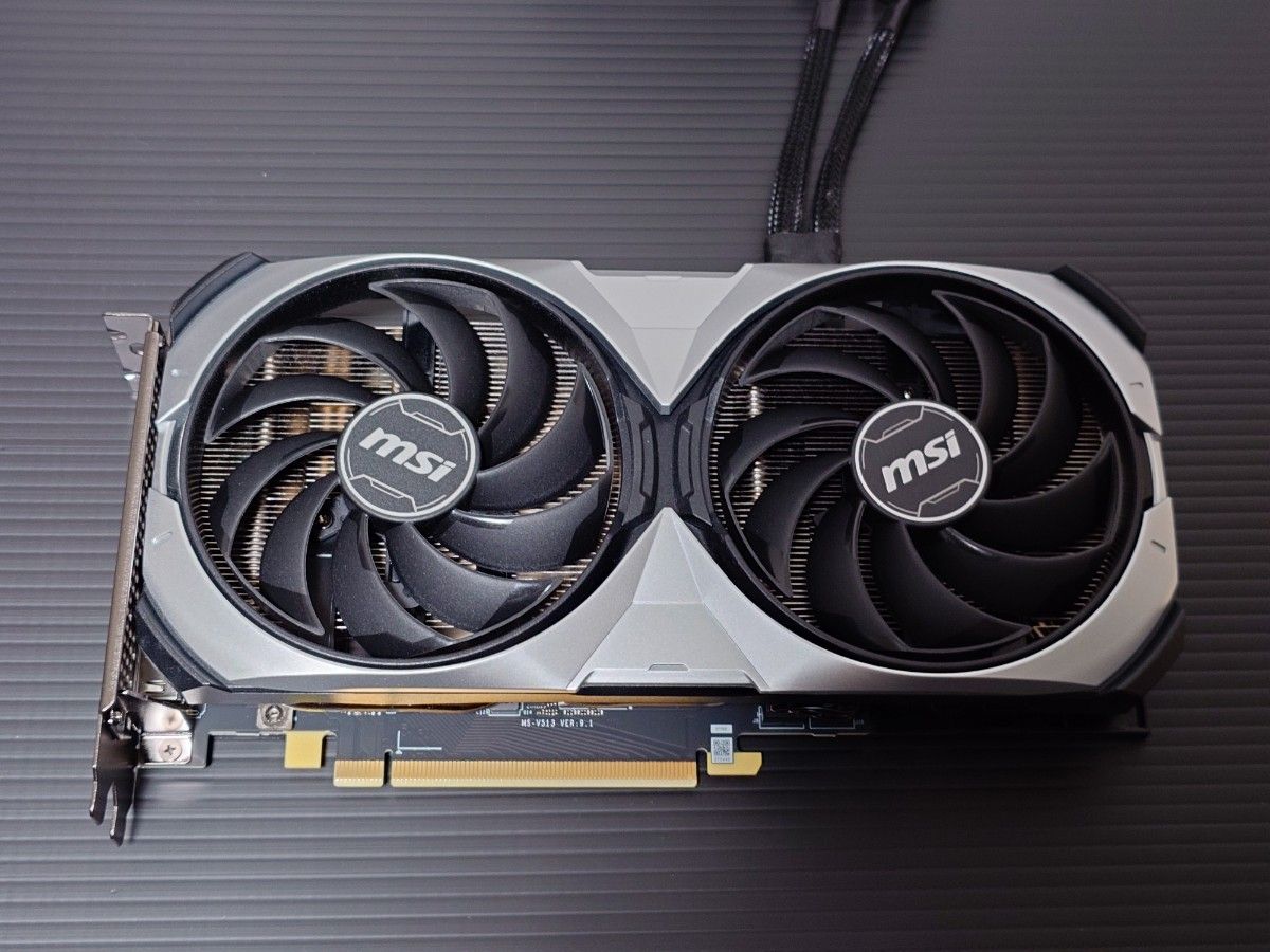 MSI GeForce RTX4070super 12GB VENTUS 2X グラフィックボード MSI GeForce RTX4070super 12GB VENTUS 2X グラフィックボード