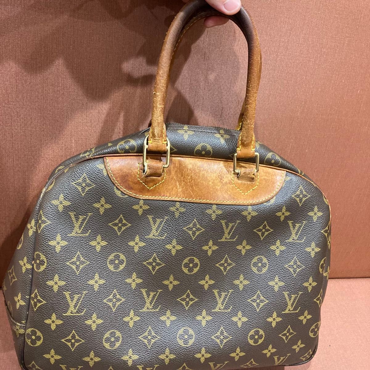LOUIS VUITTON ルイヴィトン モノグラム ドーヴィル LOUIS VUITTON ルイヴィトン モノグラム ドーヴィル