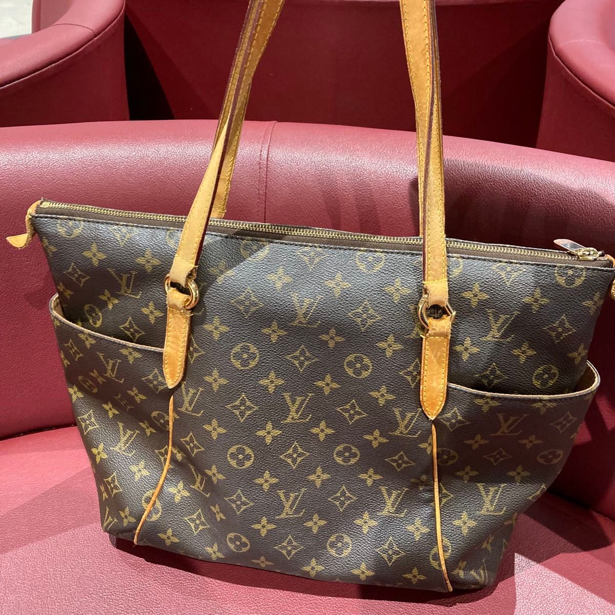 LOUIS VUITTON ルイヴィトン モノグラム トータリーMM トート LOUIS VUITTON ルイヴィトン モノグラム トータリーMM トート