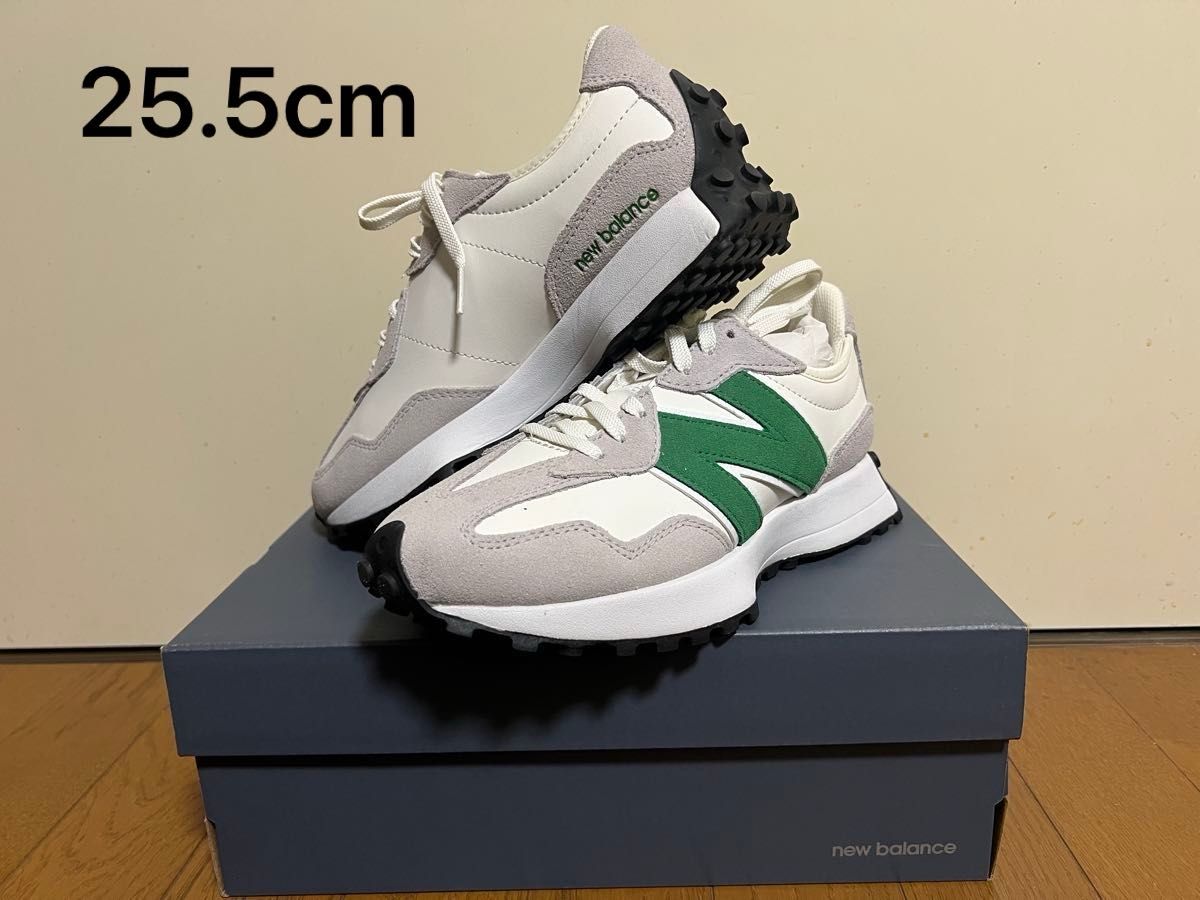 New Balance WS327LG スニーカー 25 5cm ホワイト/グリーン New Balance WS327LG スニーカー 25 5cm ホワイト/グリーン