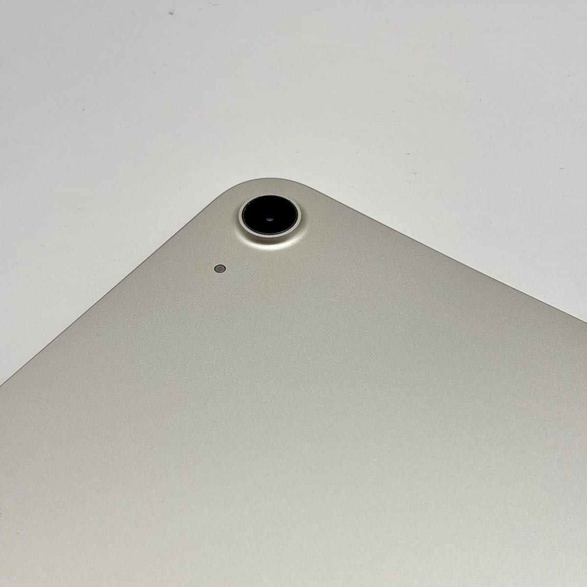 美品 iPad Air5 第5世代 Wi-Fiモデル 256GB スターライト MM9P3J 美品 iPad Air5 第5世代 Wi-Fiモデル 256GB スターライト MM9P3J