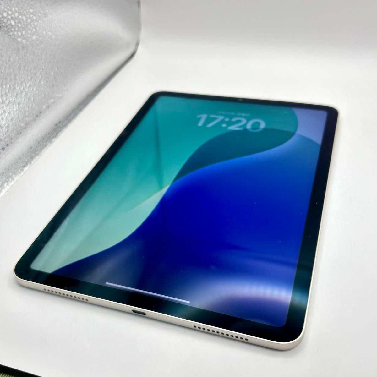 美品 iPad Air5 第5世代 Wi-Fiモデル 256GB スターライト MM9P3J 美品 iPad Air5 第5世代 Wi-Fiモデル 256GB スターライト MM9P3J