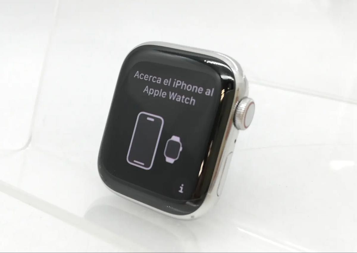 Apple Watch HERMES Series8 41mm Cellular シルバーステンレス Apple Watch HERMES Series8 41mm Cellular シルバーステンレス