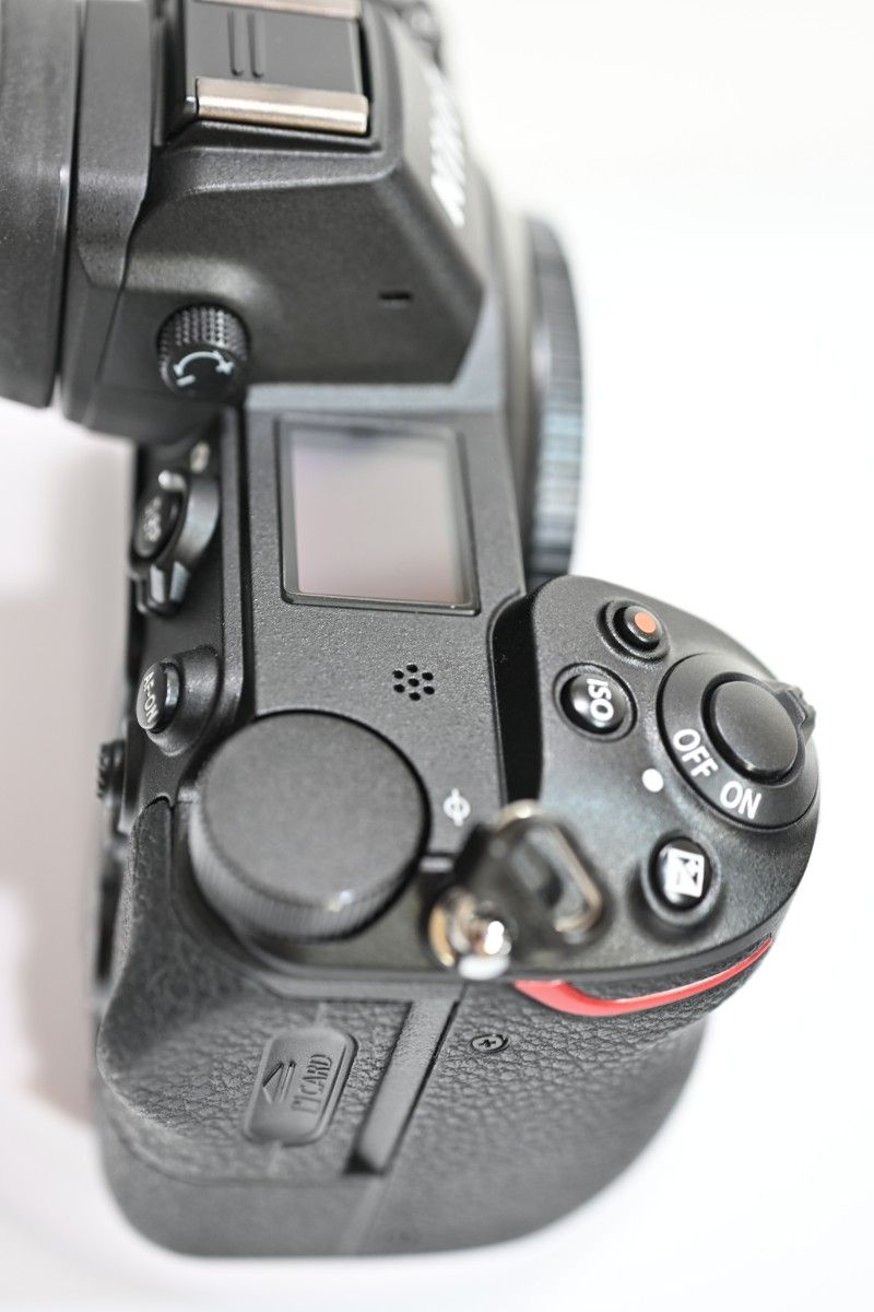 中古美品 Nikon Z7 ボディ 本体 電池 充電器 ストラップ ミラー 中古美品 Nikon Z7 ボディ 本体 電池 充電器 ストラップ ミラー