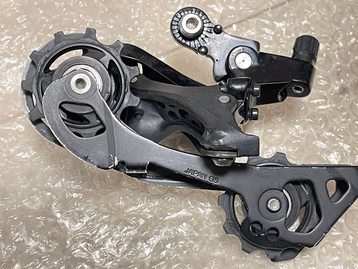 格安】SHIMANO シマノ R7020シリーズ 105 2x11s 油圧ディスク 格安】SHIMANO シマノ R7020シリーズ 105 2x11s 油圧ディスク