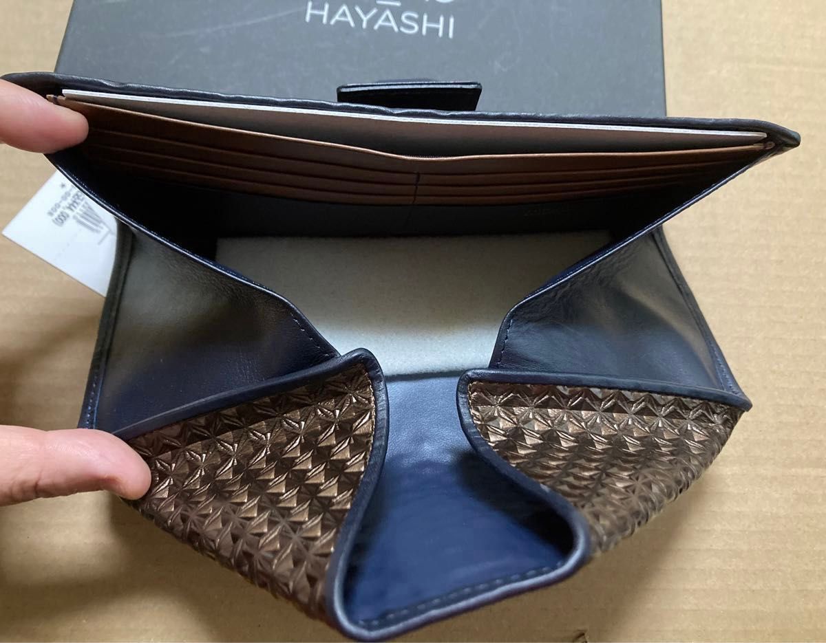 未使用 財布 CARATI (カラーティ) 長財布 レディース HIROKO 未使用 財布 CARATI (カラーティ) 長財布 レディース HIROKO