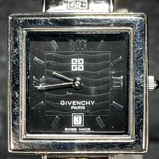 美品 GIVENCHY ジバンシィ 腕時計 クオーツ アナログ カレンダー 美品 GIVENCHY ジバンシィ 腕時計 クオーツ アナログ カレンダー