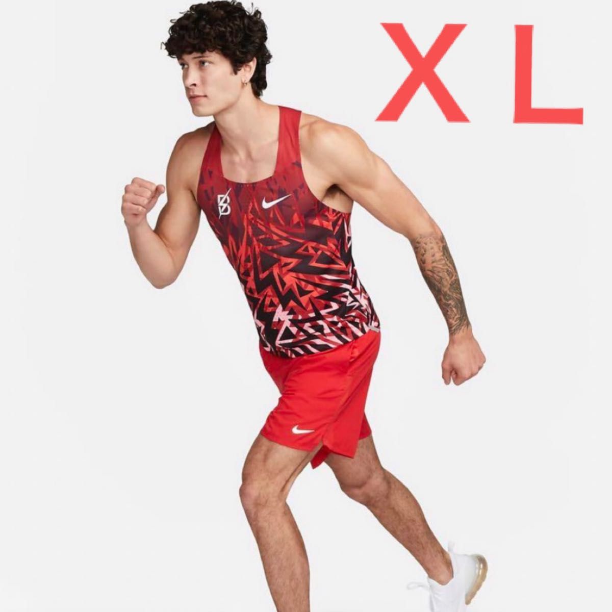 NIKE サイズXL エアロスイフト BTC 陸上シングレットタンク NIKE サイズXL エアロスイフト BTC 陸上シングレットタンク