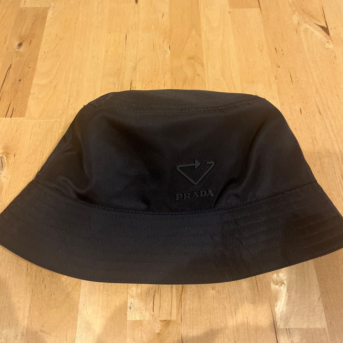 PRADA Re-Nylon バケットハット ブラック|Yahoo!フリマ(旧 PRADA Re-Nylon バケットハット ブラック|Yahoo!フリマ(旧
