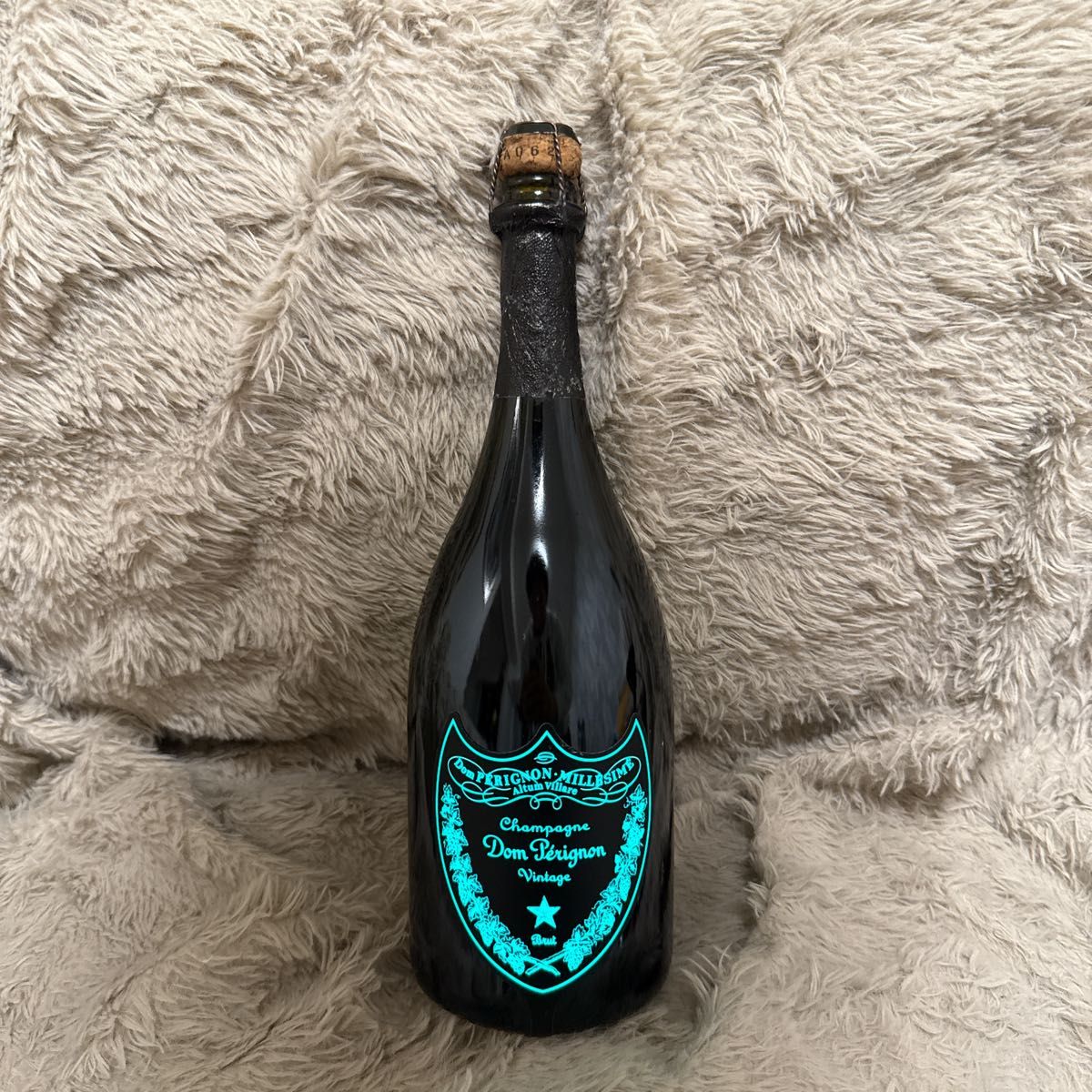 2012 ヴィンテージ シャンパン 750ml ドンペリ ルミナス 光る 2012 ヴィンテージ シャンパン 750ml ドンペリ ルミナス 光る
