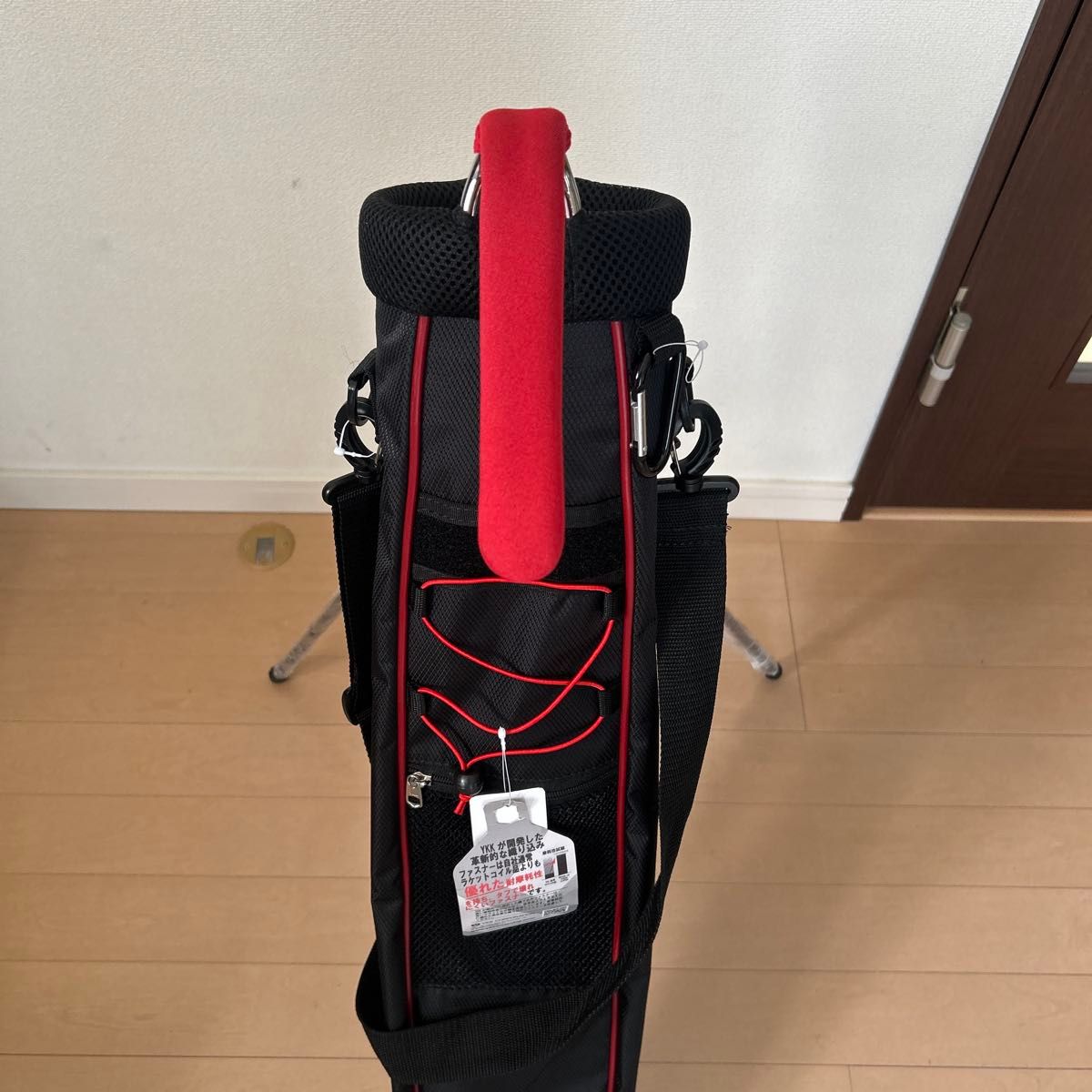 IGNIO》スタンド付き キャディーバッグ 未使用 黒×赤 送料込み IGNIO》スタンド付き キャディーバッグ 未使用 黒×赤 送料込み