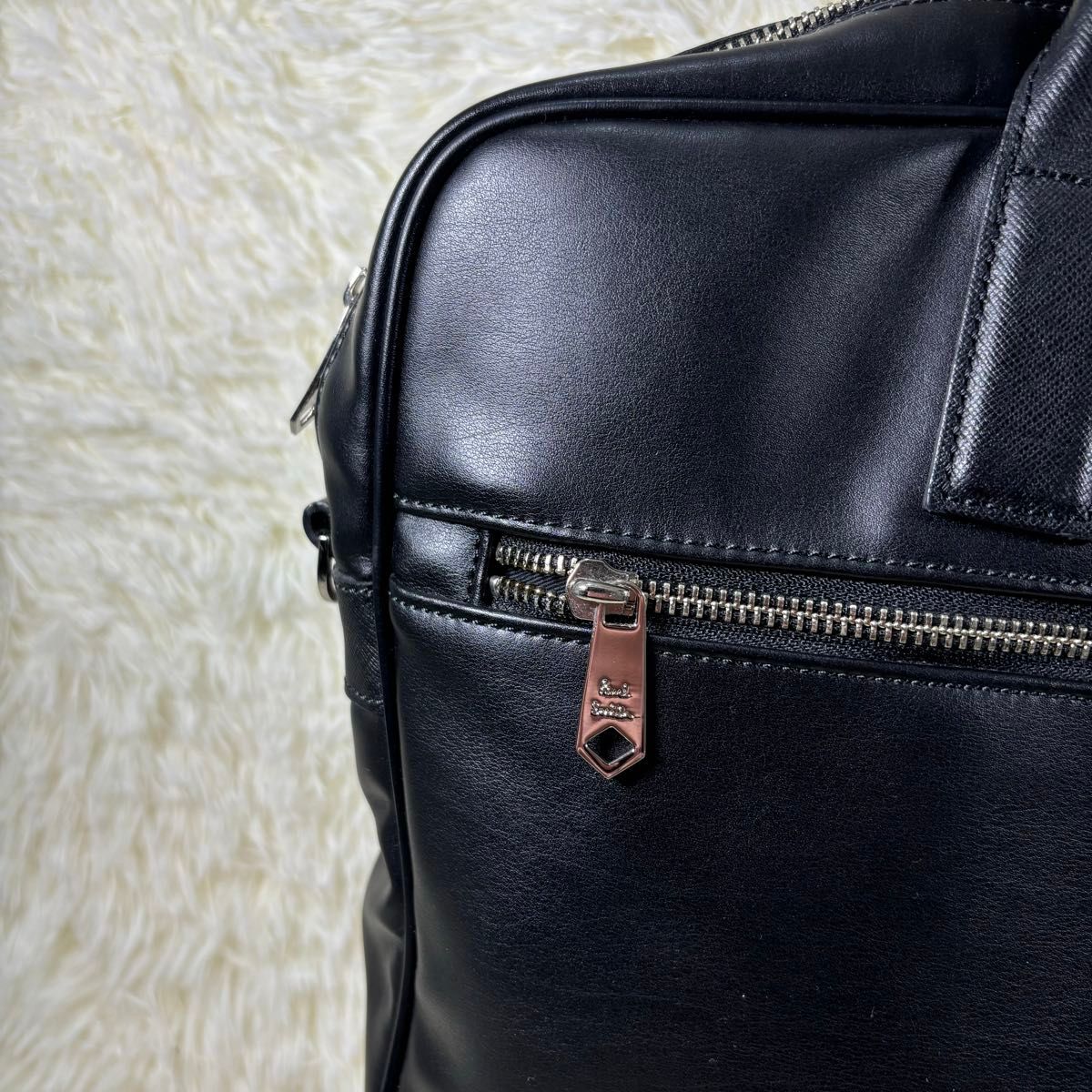 極美品】ポールスミス グラナダ ブリーフケース 2way A4可 黒 極美品】ポールスミス グラナダ ブリーフケース 2way A4可 黒