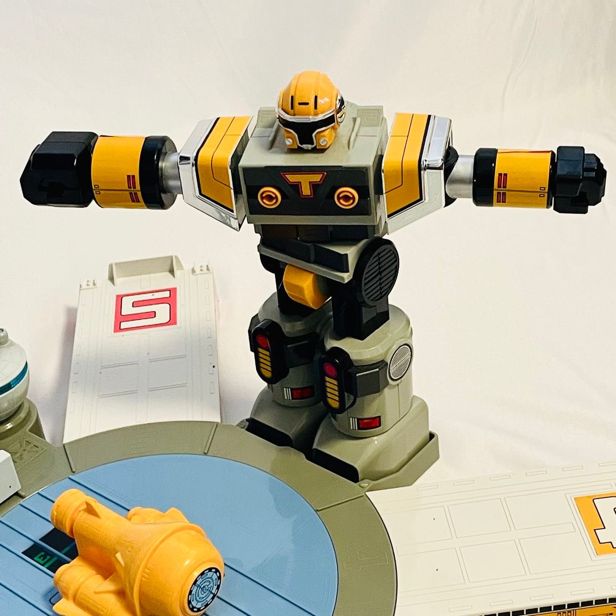 未来戦隊タイムレンジャー DXプロバイダーベース BANDAI 未来戦隊タイムレンジャー DXプロバイダーベース BANDAI