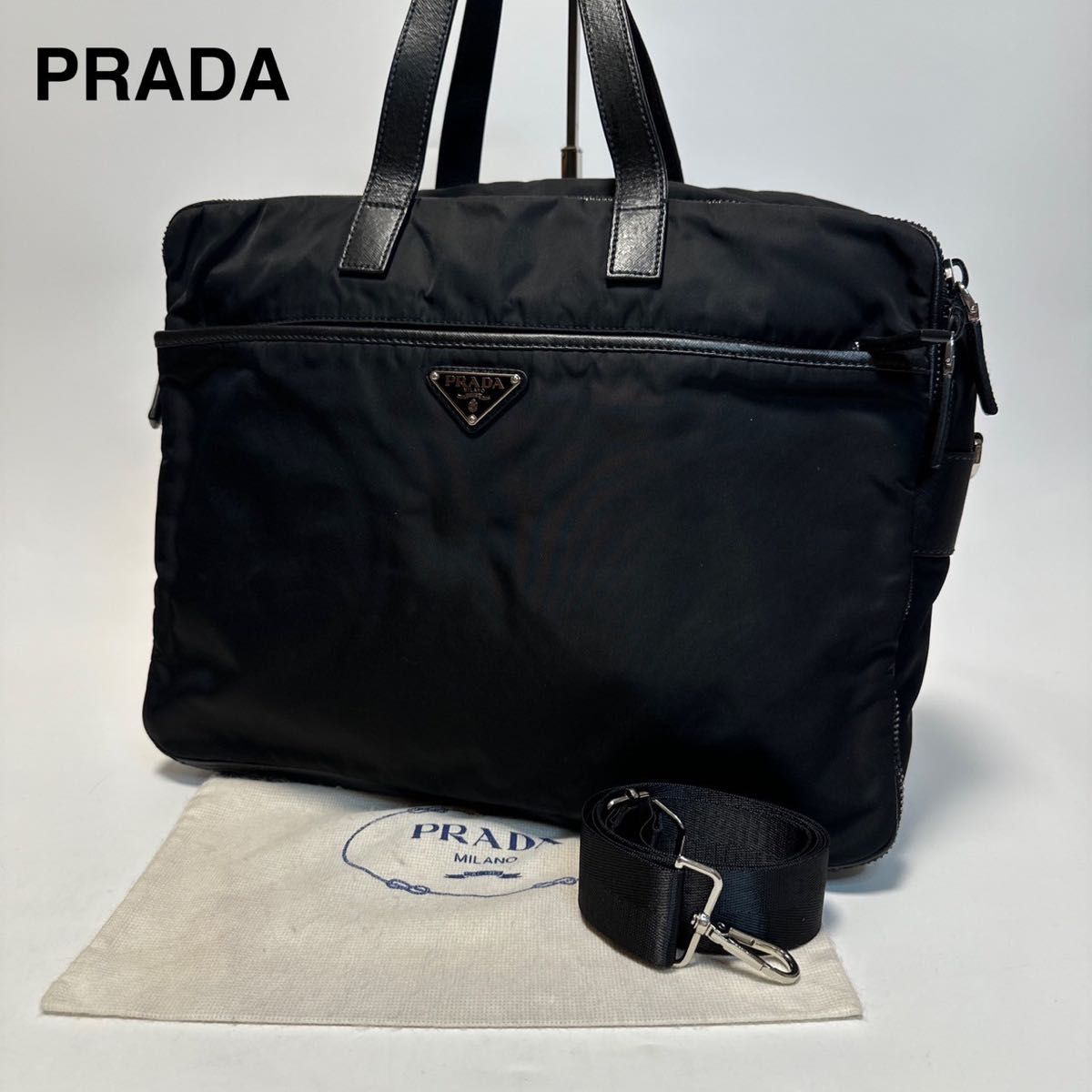 m29【美品】近年モデル プラダ 三角ロゴ ブラック2way ビジネス m29【美品】近年モデル プラダ 三角ロゴ ブラック2way ビジネス