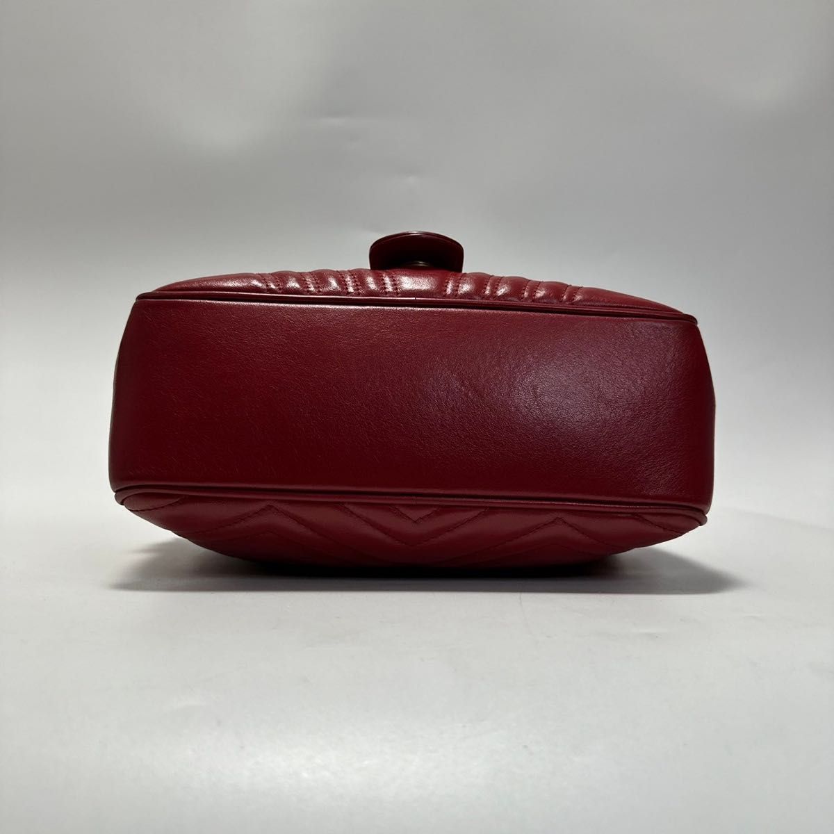 g05【美品】グッチ GUCCI GGマーモント レザー 革 キルティング g05【美品】グッチ GUCCI GGマーモント レザー 革 キルティング