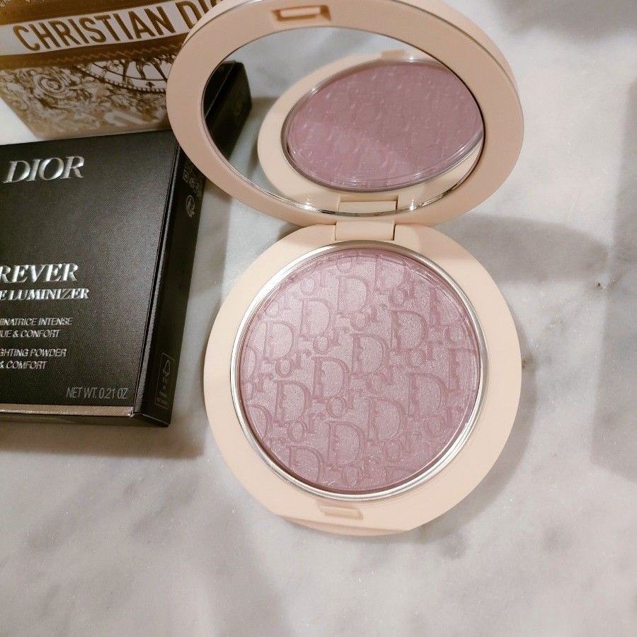 DIOR ディオールスキン フォーエヴァークチュール ルミナイザー DIOR ディオールスキン フォーエヴァークチュール ルミナイザー