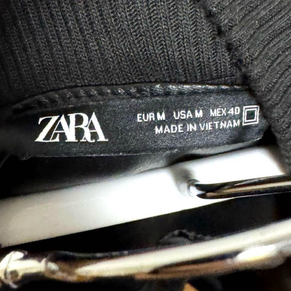 ZARA ザラ フェイクレザージャケット M|Yahoo!フリマ(旧PayPay ZARA ザラ フェイクレザージャケット M|Yahoo!フリマ(旧PayPay