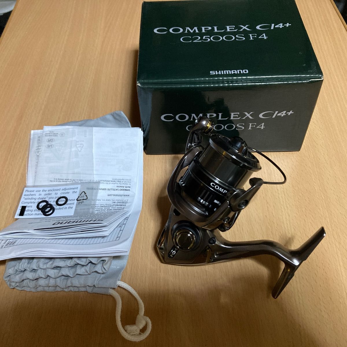 シマノ 17コンプレックスci4+ c2500s F4 シマノ SHIMANO|Yahoo シマノ 17コンプレックスci4+ c2500s F4 シマノ SHIMANO|Yahoo