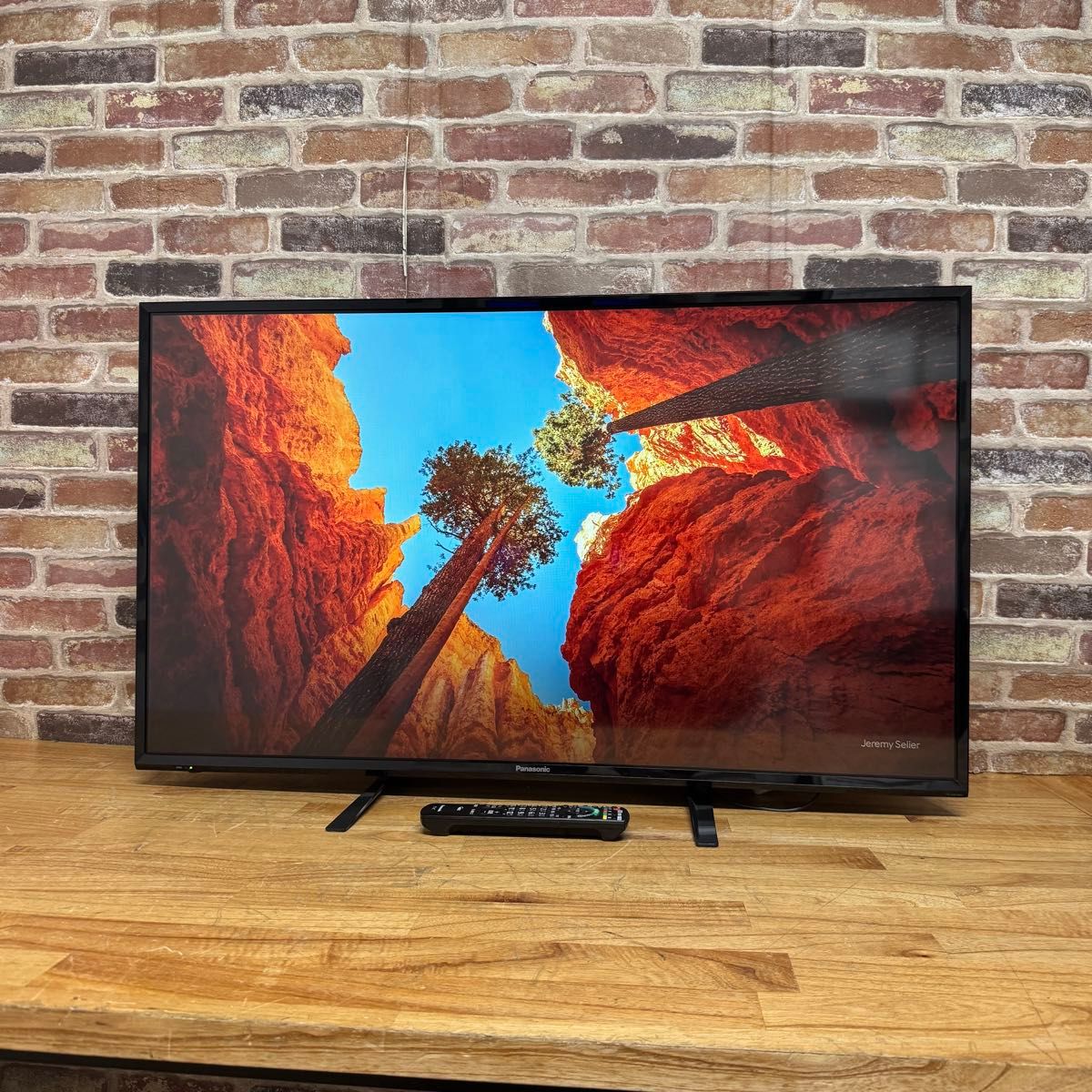 パナソニック 43V型 液晶テレビ ビエラ TH-43F300HT 2017年製 パナソニック 43V型 液晶テレビ ビエラ TH-43F300HT 2017年製