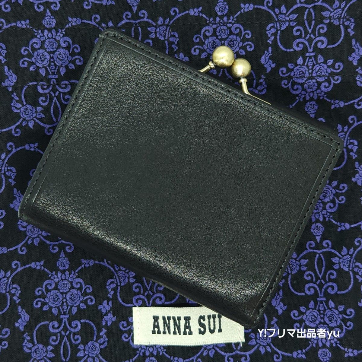 新品 ANNA SUI キーホール ガマ口 がま口 折り財布 ブラック 新品 ANNA SUI キーホール ガマ口 がま口 折り財布 ブラック