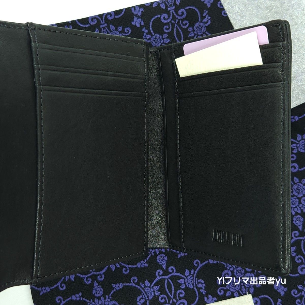 新品 ANNA SUI キーホール ガマ口 がま口 折り財布 ブラック 新品 ANNA SUI キーホール ガマ口 がま口 折り財布 ブラック