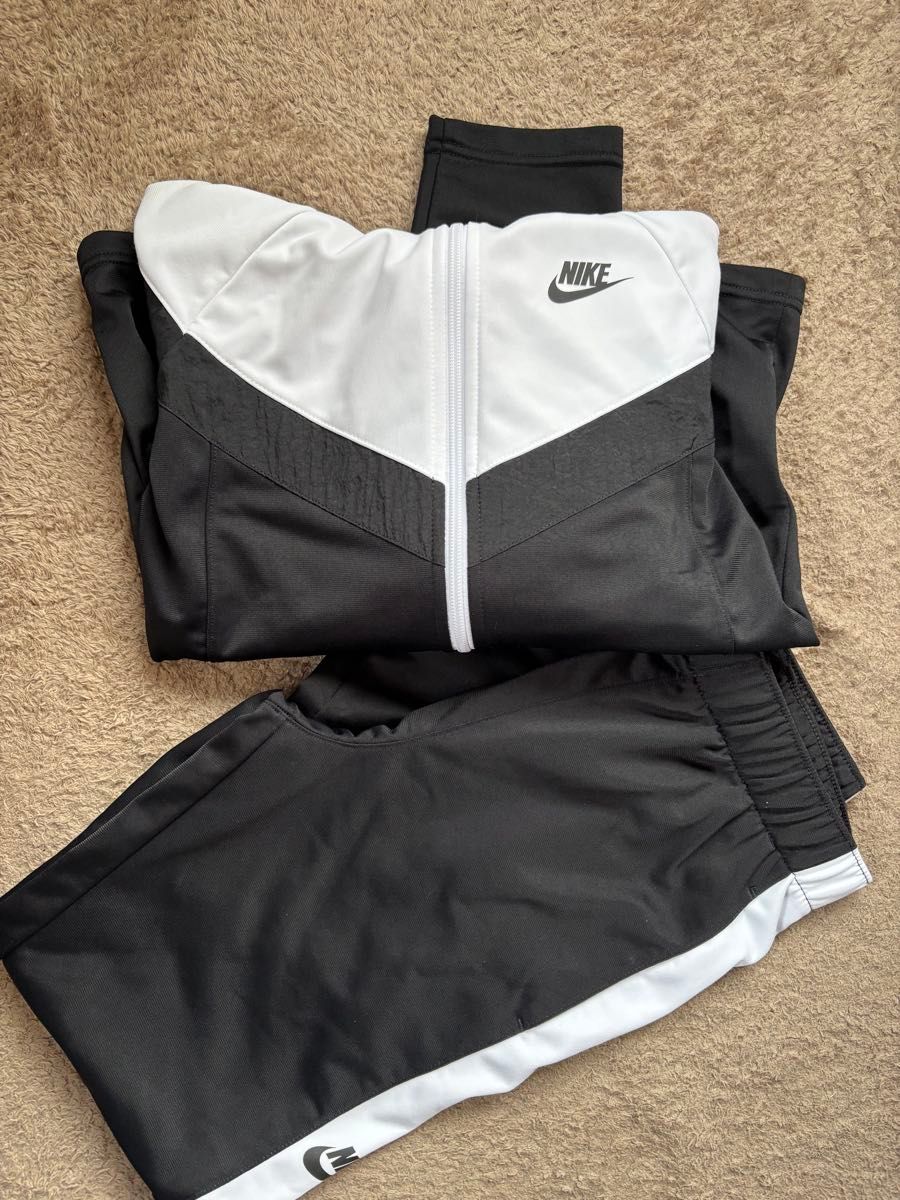 Nike ナイキ ジャージセット ブラック/ホワイト キッズ 155 上下 Nike ナイキ ジャージセット ブラック/ホワイト キッズ 155 上下