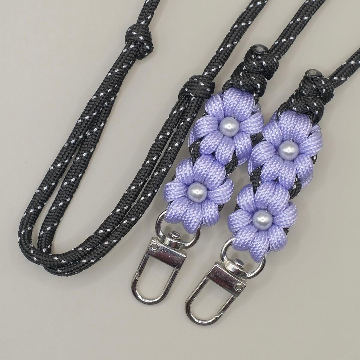 ハンドメイド ストラップ スマホ ショルダー パラコード 花x4 ハンドメイド ストラップ スマホ ショルダー パラコード 花x4