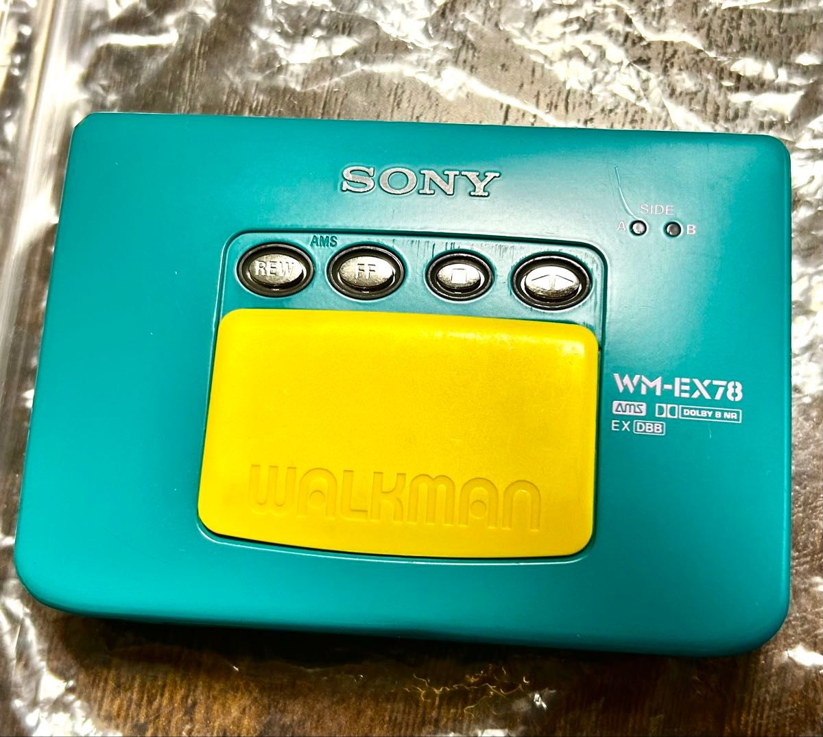 SONY ソニー カセットウォークマン WM-EX78 ジャンク WALKMAN SONY ソニー カセットウォークマン WM-EX78 ジャンク WALKMAN