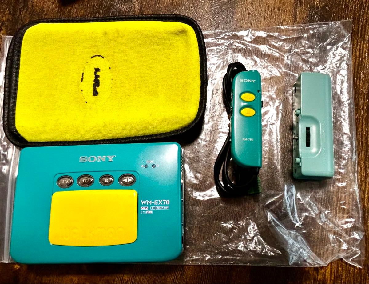 SONY ソニー カセットウォークマン WM-EX78 ジャンク WALKMAN SONY ソニー カセットウォークマン WM-EX78 ジャンク WALKMAN