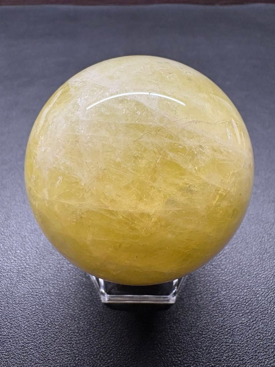 新入荷 シトリンスフィア 直径71ミリ 528g 台座付き 大玉 天然石 新入荷 シトリンスフィア 直径71ミリ 528g 台座付き 大玉 天然石