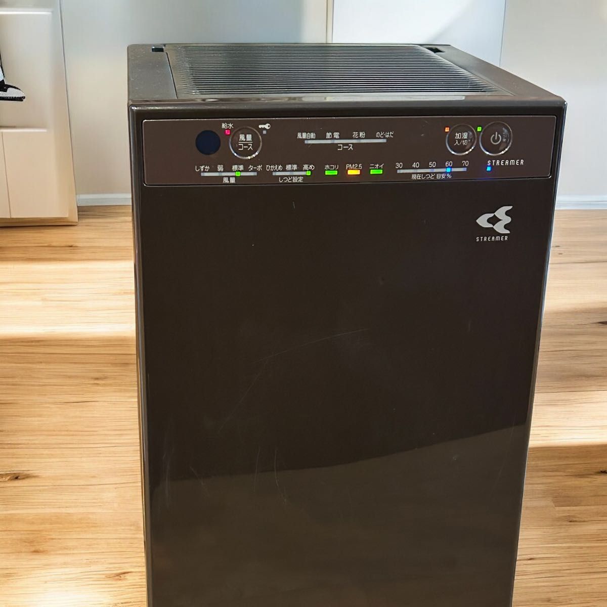 良品 大人気 DAIKIN MCK55XE8-T 加湿空気清浄機 ストリーマ搭載 良品 大人気 DAIKIN MCK55XE8-T 加湿空気清浄機 ストリーマ搭載