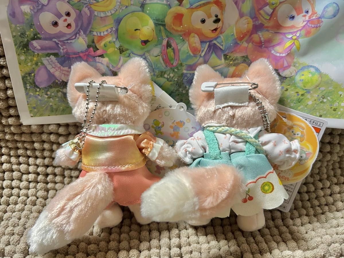 リーナベル ぬいぐるみバッジ ダッフィー 20周年 カラフル リーナベル ぬいぐるみバッジ ダッフィー 20周年 カラフル
