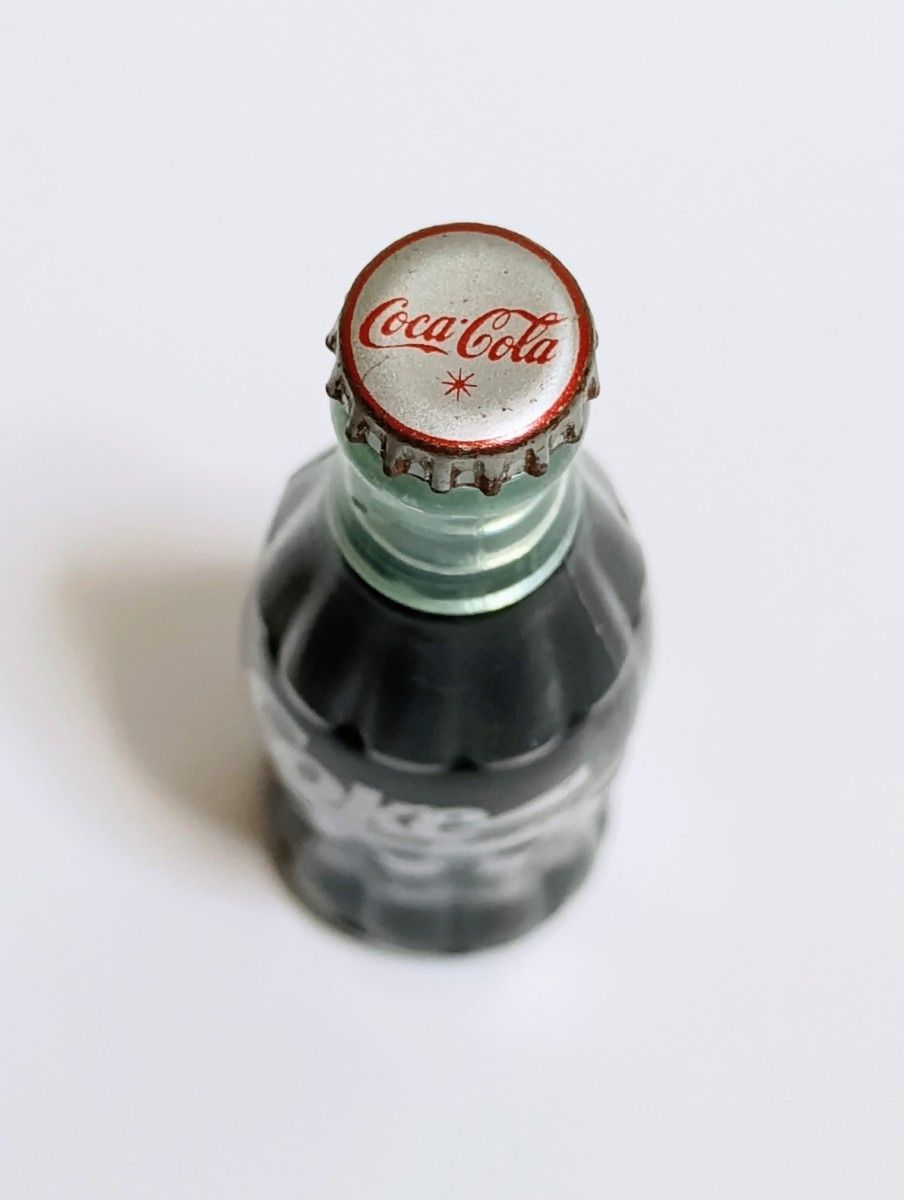 コカ・コーラ ミニボトル キーホルダー 昭和レトロ|Yahoo コカ・コーラ ミニボトル キーホルダー 昭和レトロ|Yahoo
