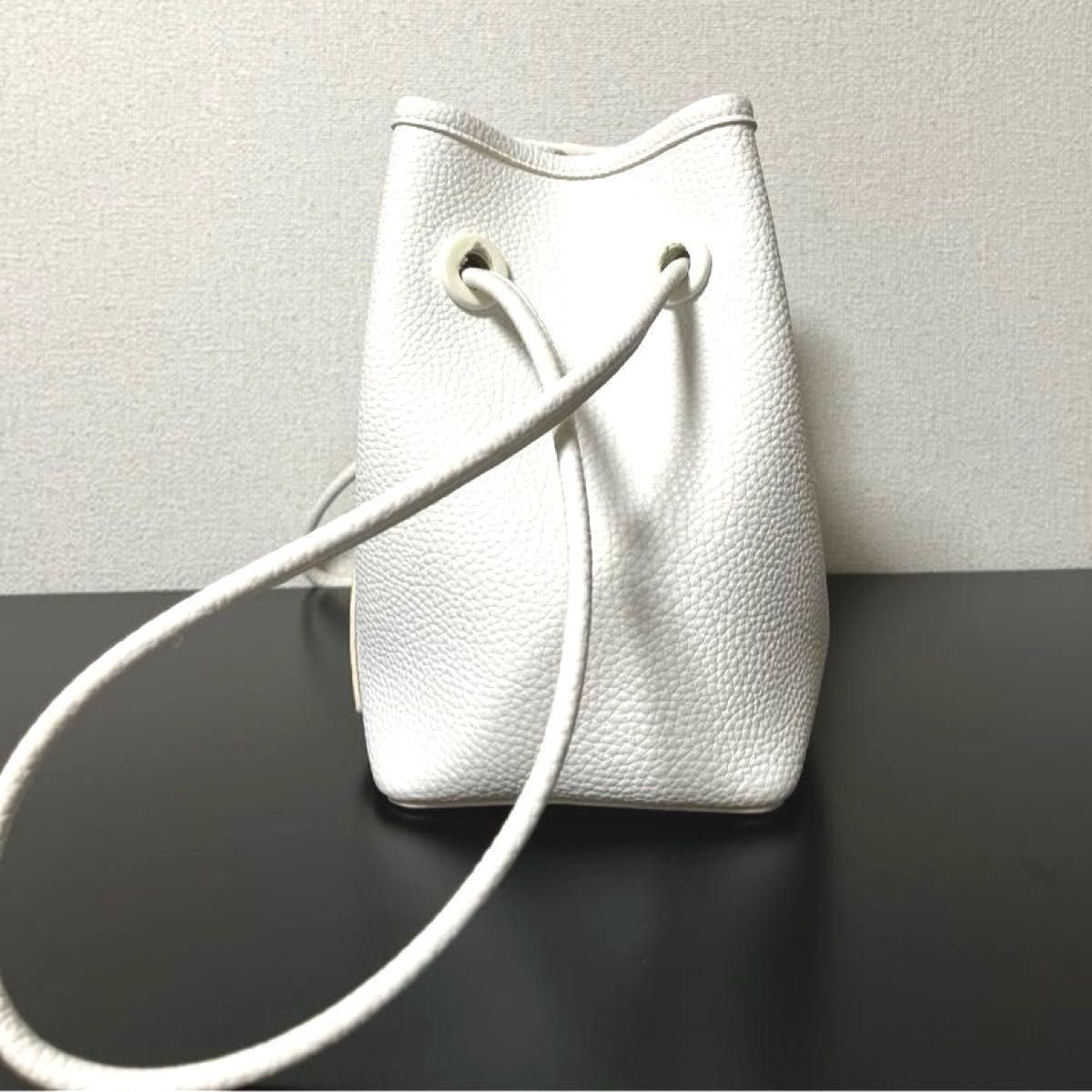 VIS 巾着バッグ VASIC風 ヴァジック ショルダーバッグ レザー VIS 巾着バッグ VASIC風 ヴァジック ショルダーバッグ レザー