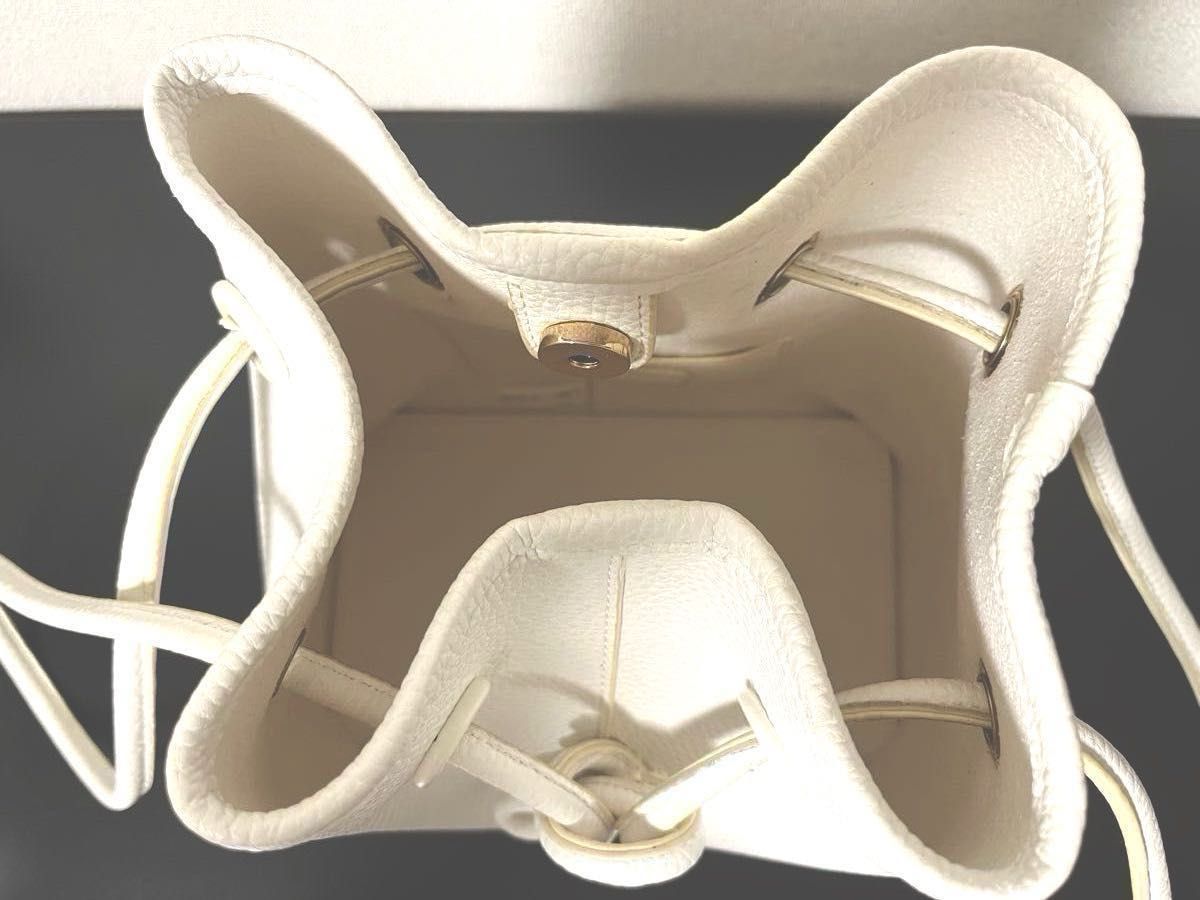 VIS 巾着バッグ VASIC風 ヴァジック ショルダーバッグ レザー VIS 巾着バッグ VASIC風 ヴァジック ショルダーバッグ レザー