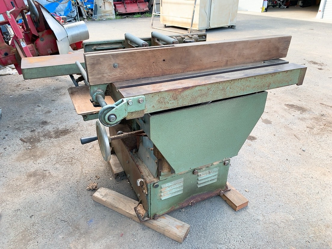 中古 HITACHI 日立工機 万能木工機 A-1501 三相200V 自動かんな 中古 HITACHI 日立工機 万能木工機 A-1501 三相200V 自動かんな